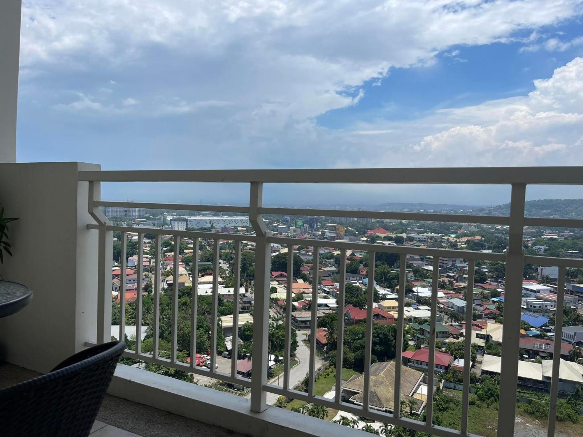 Verdon Parc Davao City With Balcony By Darpm Εξωτερικό φωτογραφία