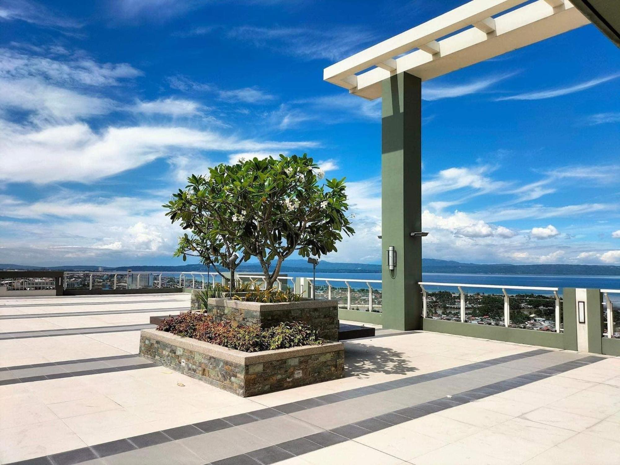 Verdon Parc Davao City With Balcony By Darpm Εξωτερικό φωτογραφία