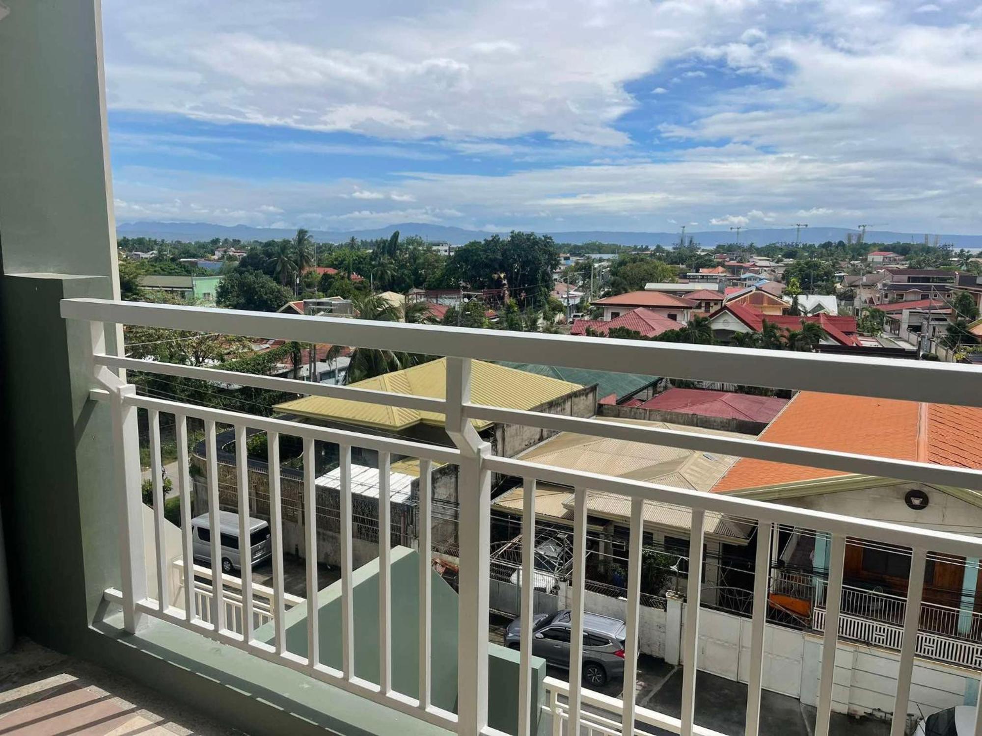 Verdon Parc Davao City With Balcony By Darpm Εξωτερικό φωτογραφία